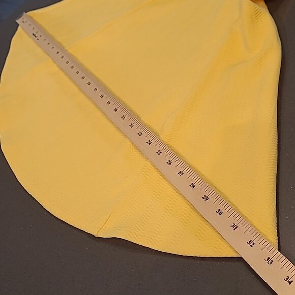 DIVIDED SZ 2 Yellow sundress - Picture 10 of 10